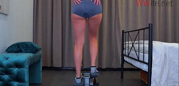 Butt Plug during workout - Large Plug in my Tight Ass!